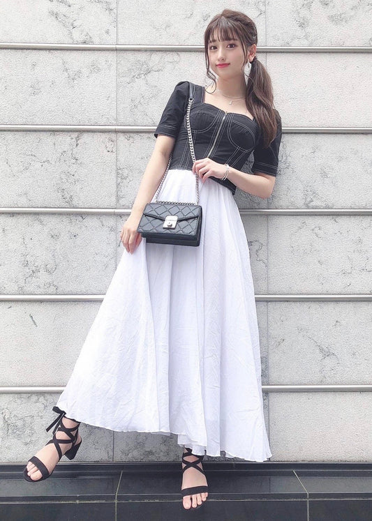 コルセットデザイントップス