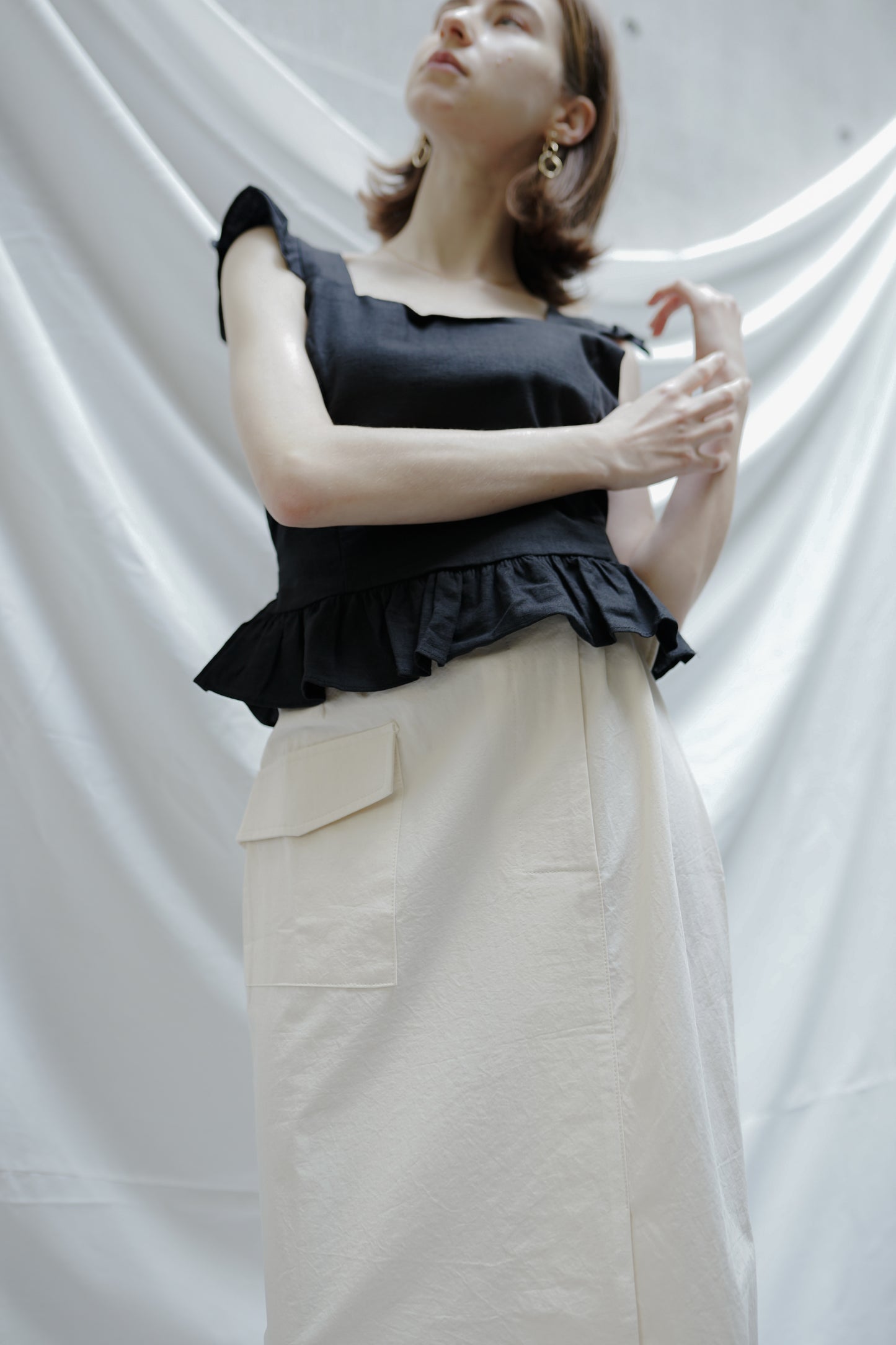 フロントスリットスカート