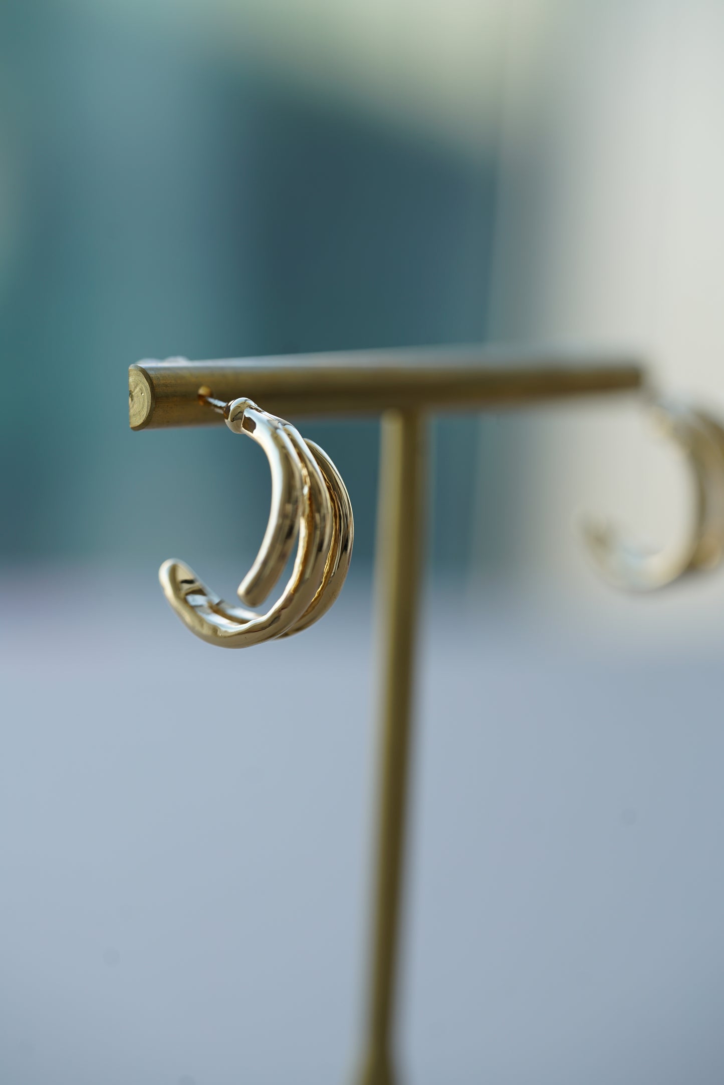トリプルラインピアス