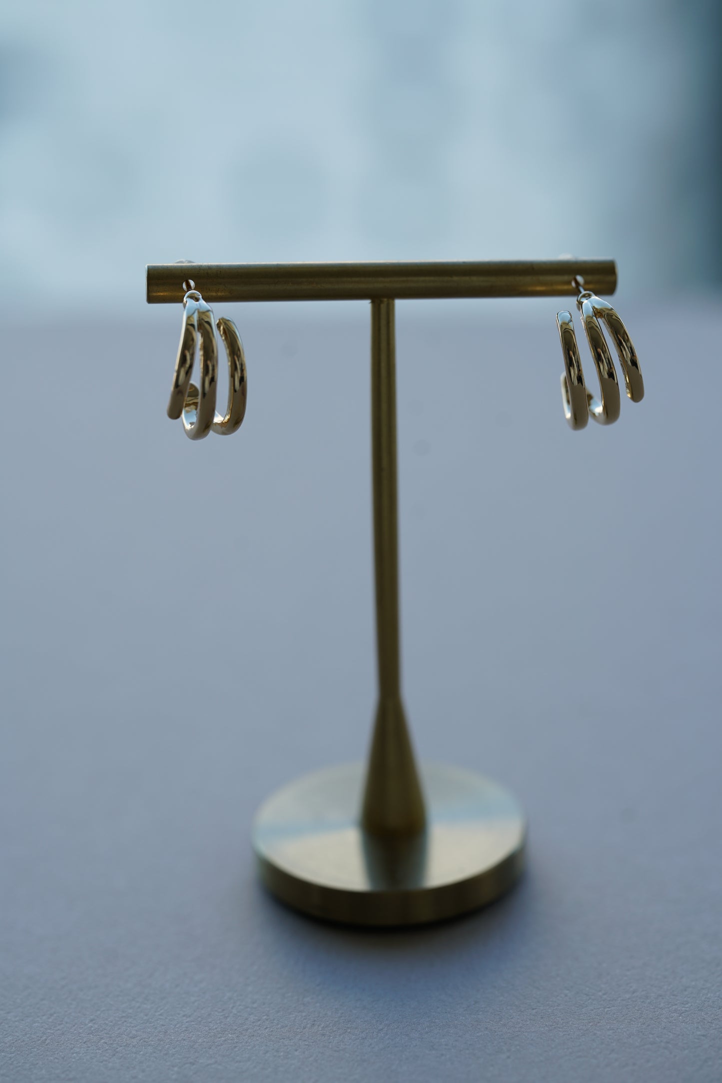 トリプルラインピアス