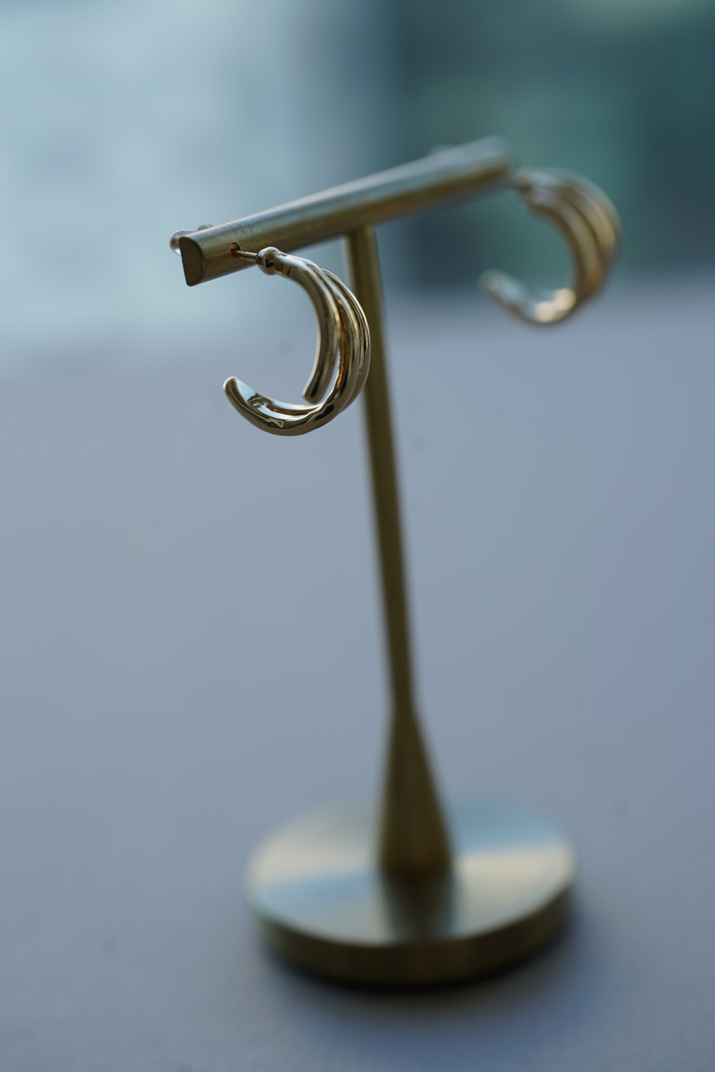 トリプルラインピアス
